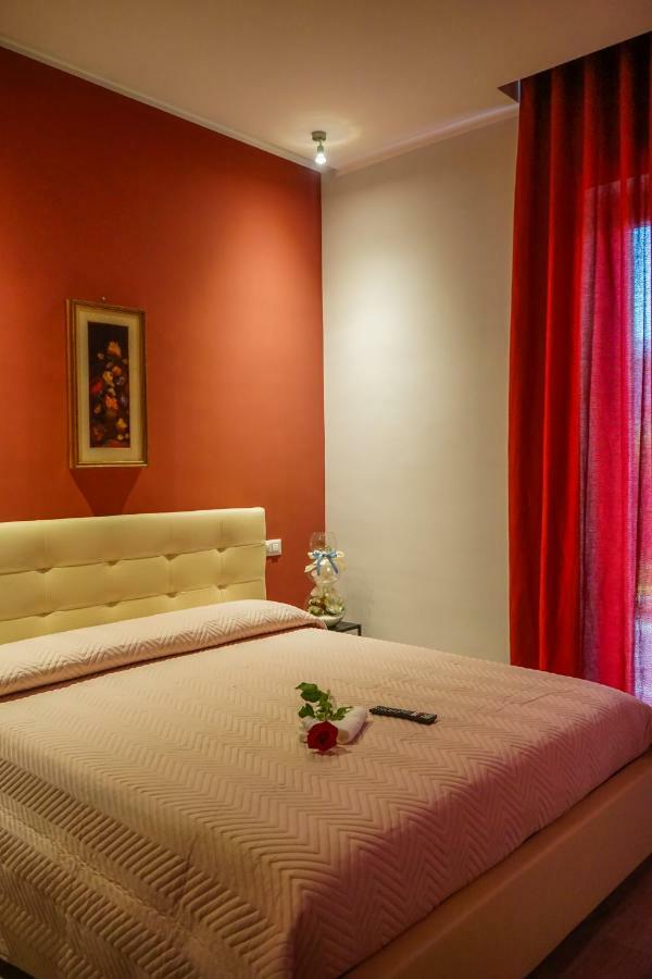 فراتاماجوري B&B Le Canapine المظهر الخارجي الصورة