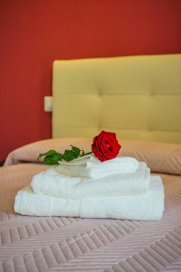 فراتاماجوري B&B Le Canapine المظهر الخارجي الصورة
